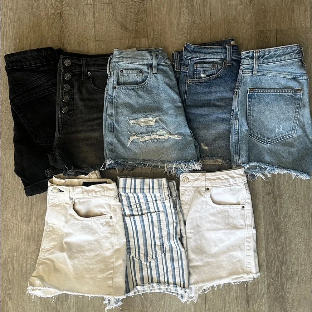 Bundle of 8 Women’s Denim Shorts Size 0, 2 or XS Various Brands - Picture 2 of 11